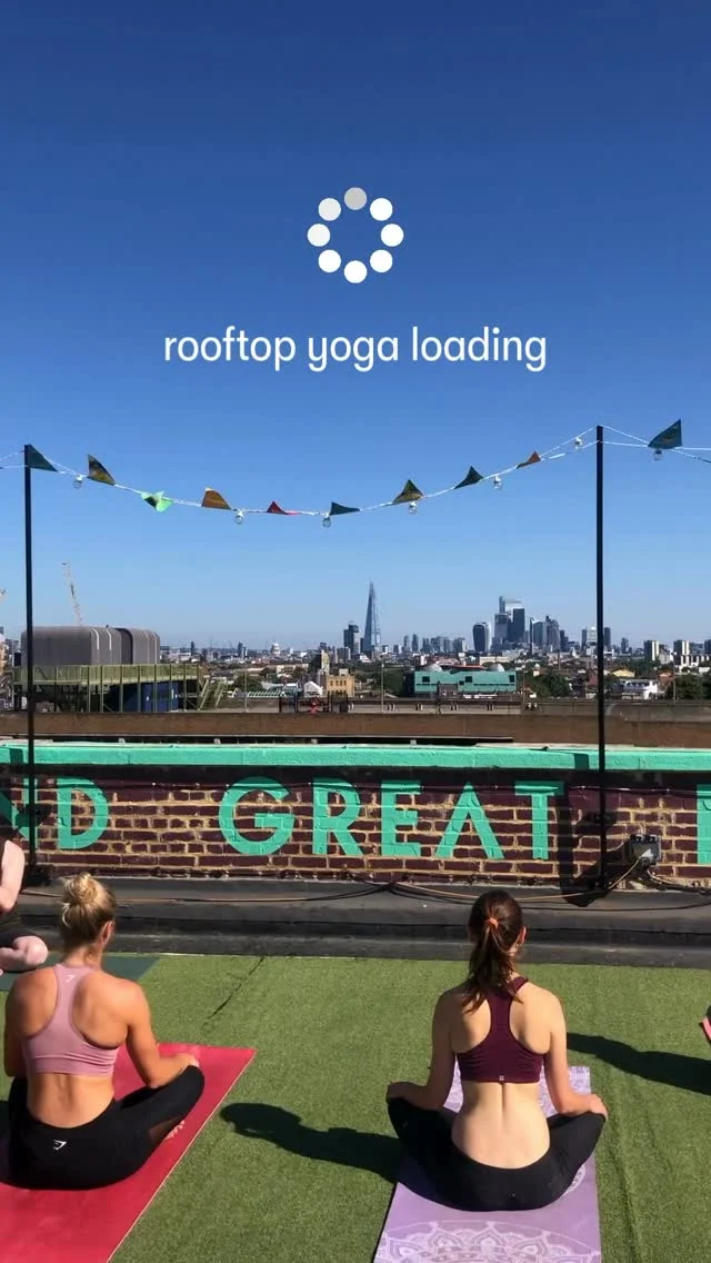 Oh, hello Rooftop season! Yes, we are hitting @rooftopfilmclub @copelandparkse Peckham every Saturday and Sunday 9.30-10.30am for a summer full of outdoor yoga fun.